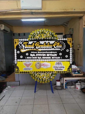 Papan Bunga di Poris Plawad