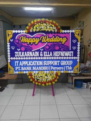 Papan Bunga di Poris Plawad